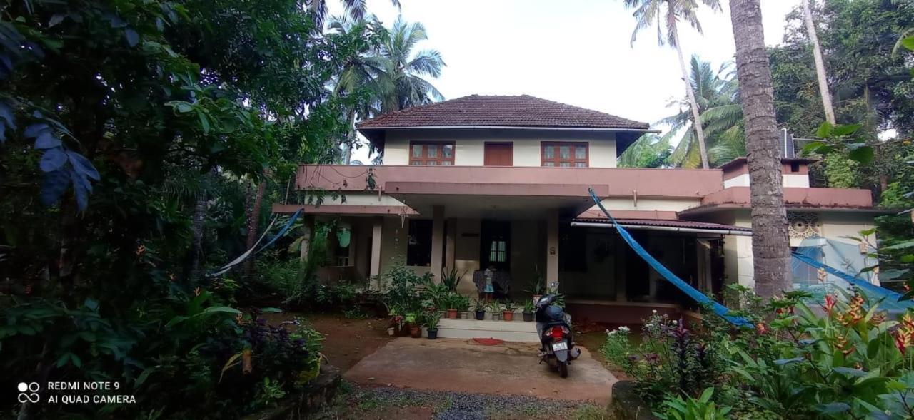 Narayanalayam-Vintage Retreat-Homestay & Rest'Inn Kannur Exterior photo